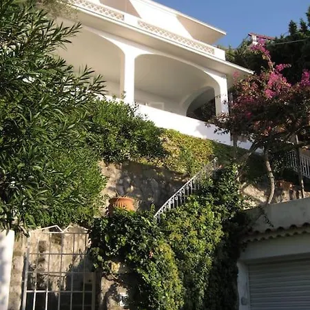 Villa Edes Massa Lubrense